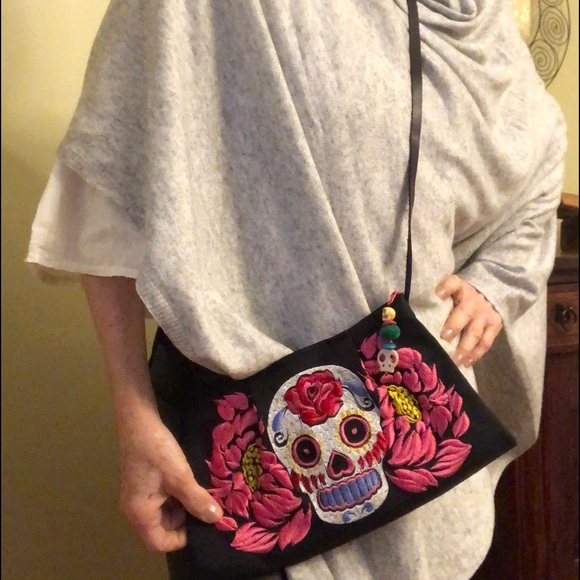 Crossbody Bag - Picture 4 of 4
